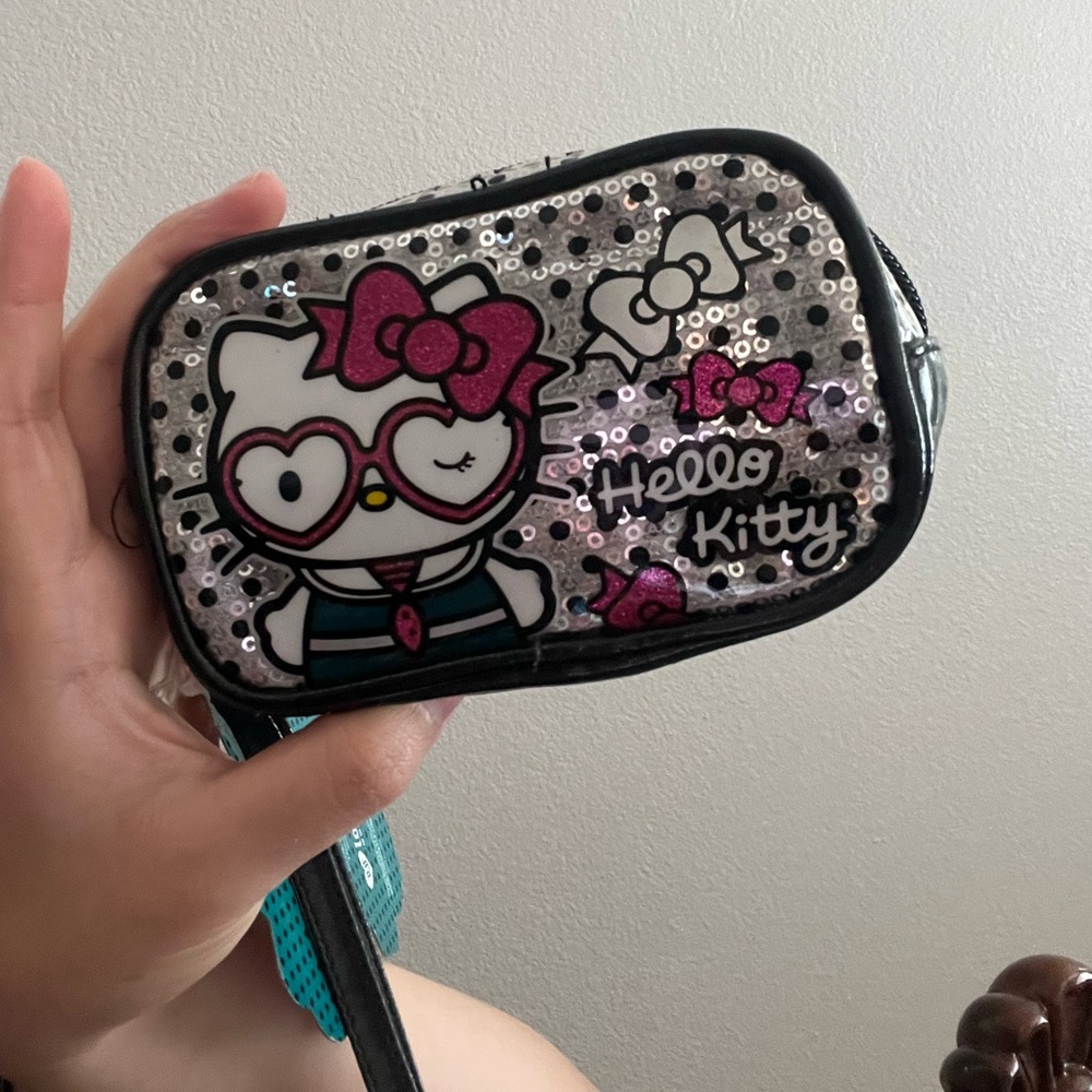 Sequin hello kitty wristlet vintage 2011